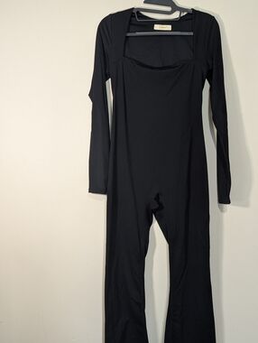 Qinsen Black Flare Jumpsuit Women Large Square Neck Long Sleeve Stretch One Piec